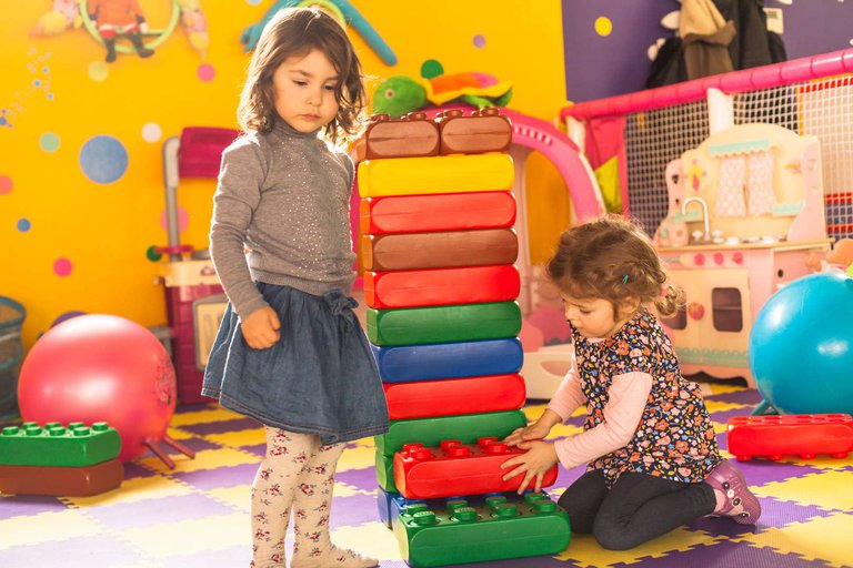 Росток талантов: лучшие частные детские сады в Кутаиси