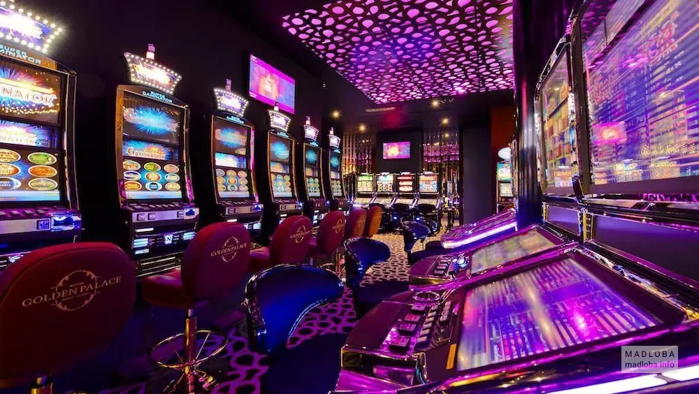 Игровые автоматы в в отеле-казино Golden Palace Batumi