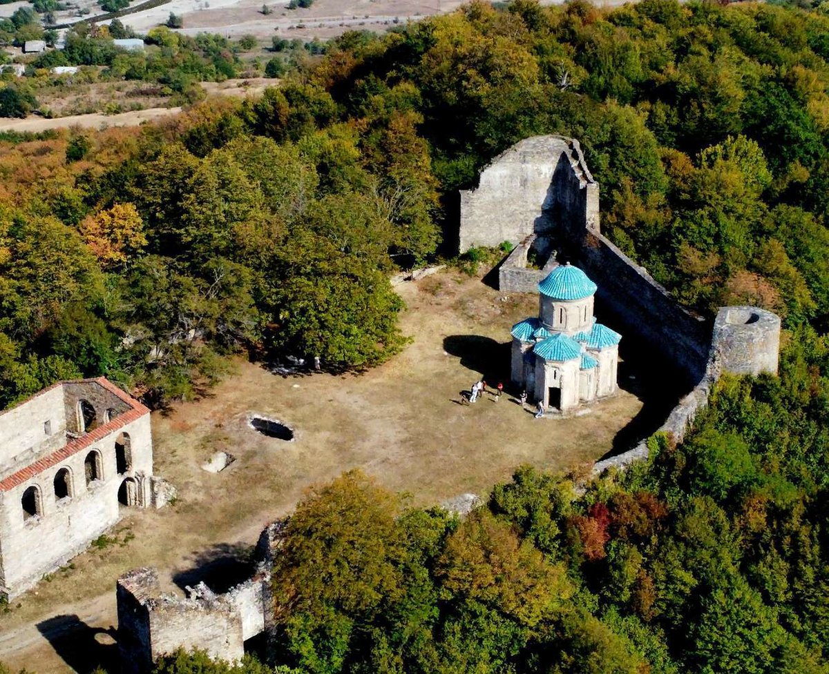 Город-крепость Кветера