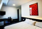 Elesa Hotel