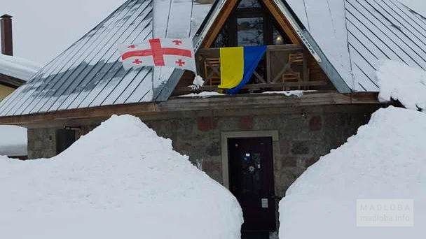 Гостиница Gudauri House of the Sun - вид на здание