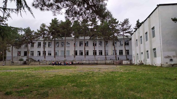 School No. 1 Tsnori