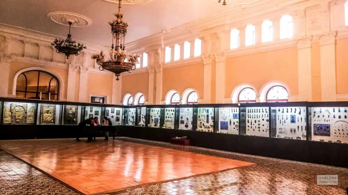 Государственный исторический музей Нико Бердзенишвили в Кутаиси
