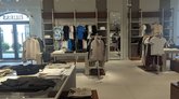 Guess Outlet Village