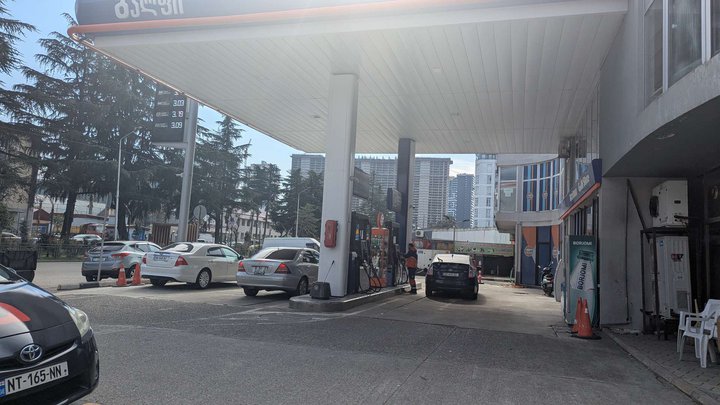 Gulf (ул. Михаила Лермонтова 84)