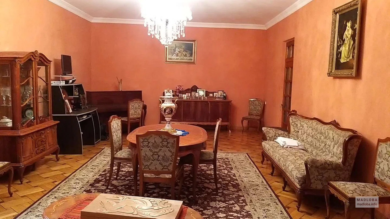 Интерьер в номере Gurami Guest House