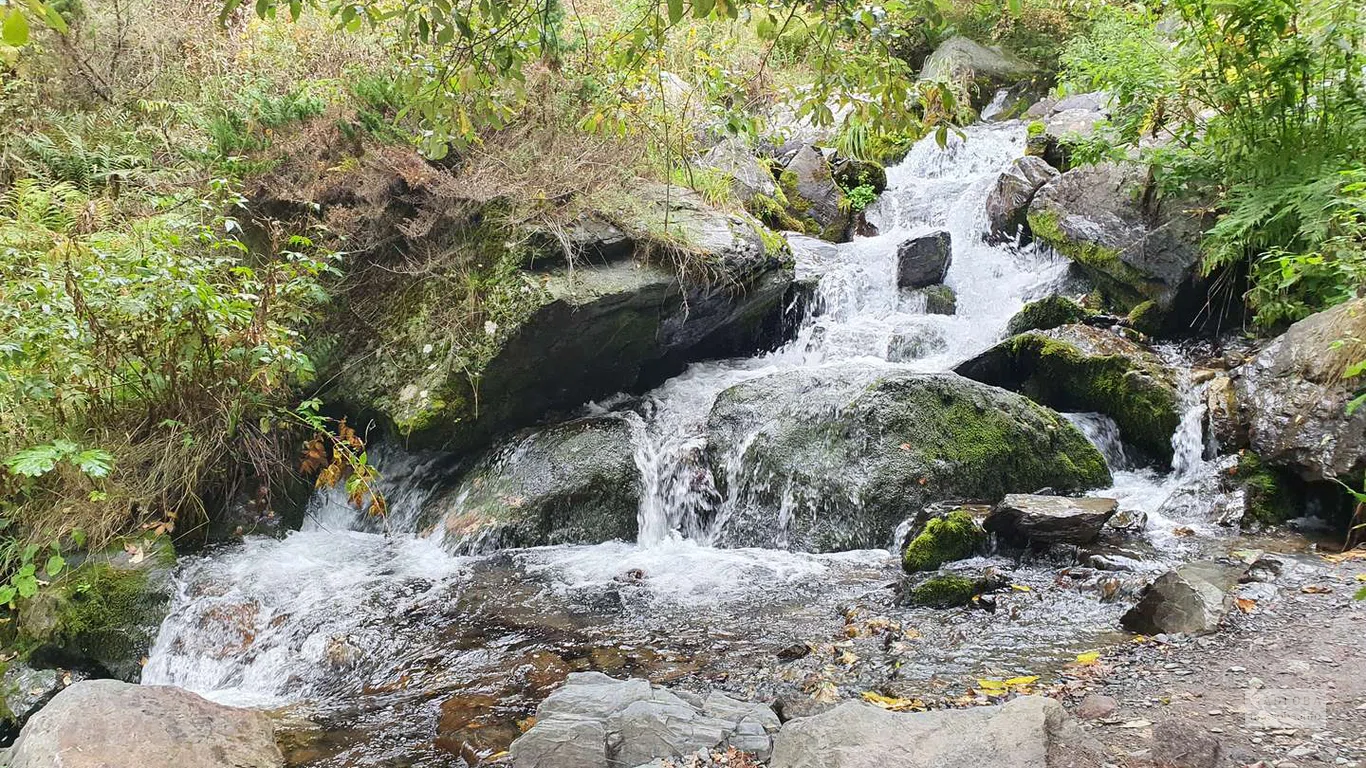 Подножие Гвелетcкого Водопада