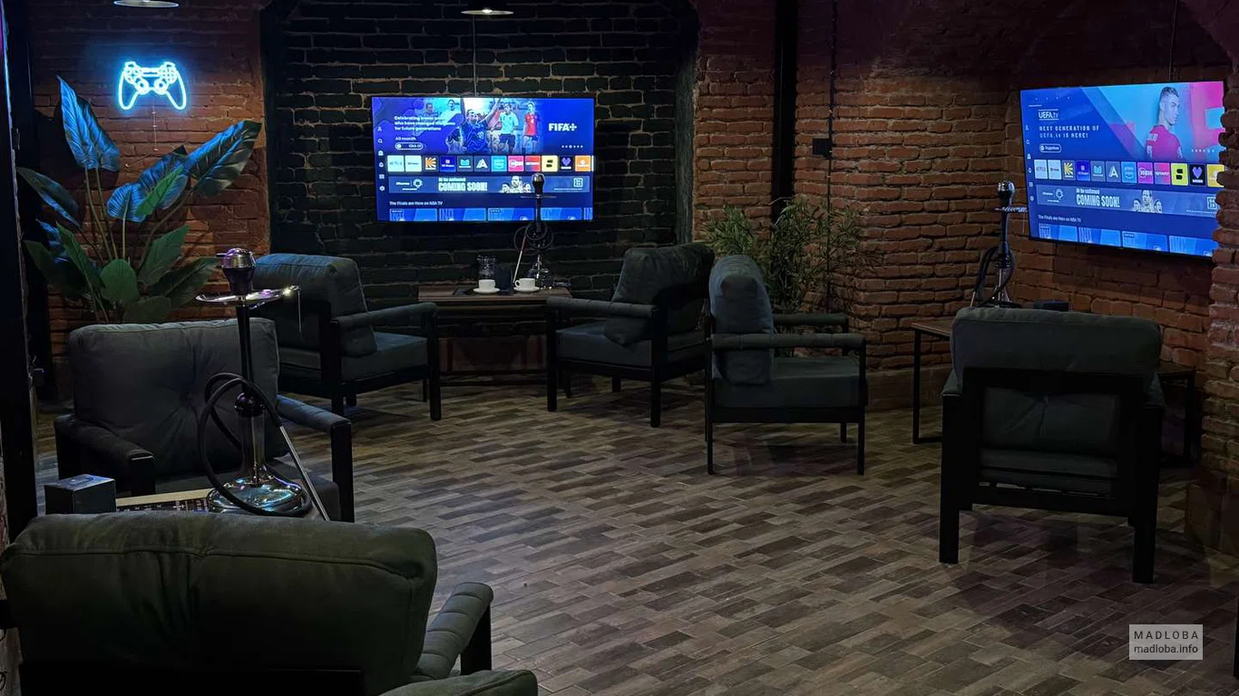 HOOKAH FRIENDS — кальян-бар в Тбилиси