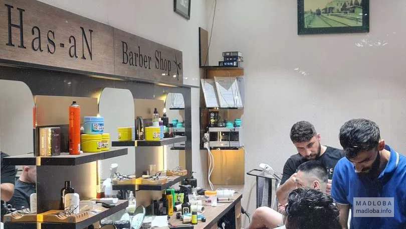 Has-an barber shop working atmosphere