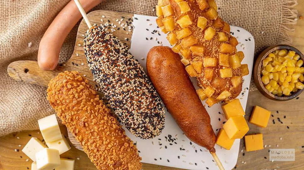 Доставка фастфуда "Hot Corn Dogs"