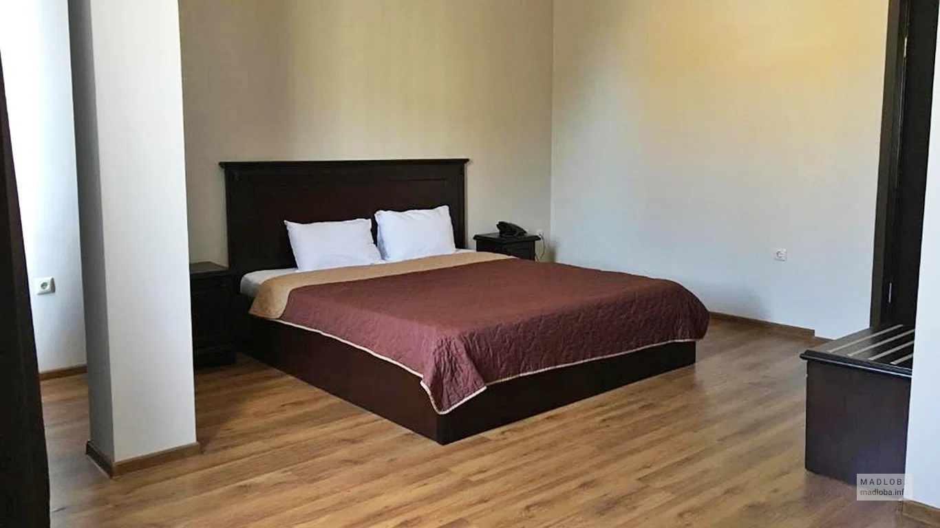 Спальня в Hotel Riva в Грузии