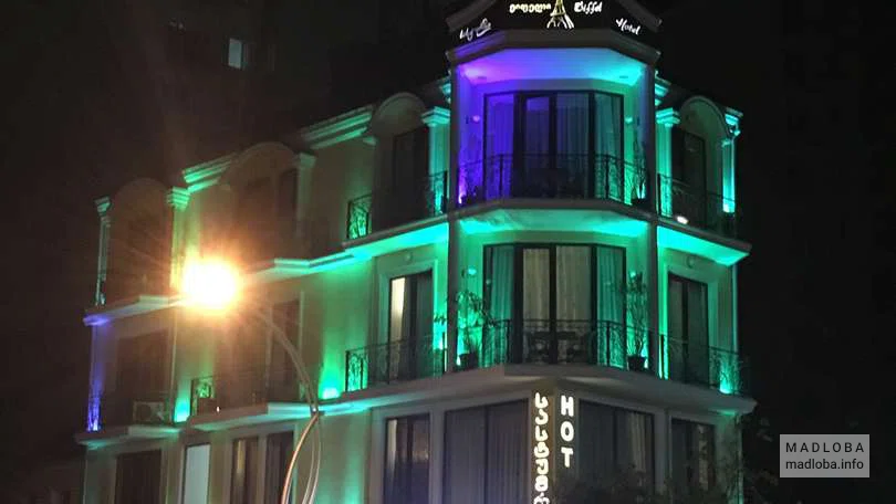 "Eiffel Hotel" в ночное врем