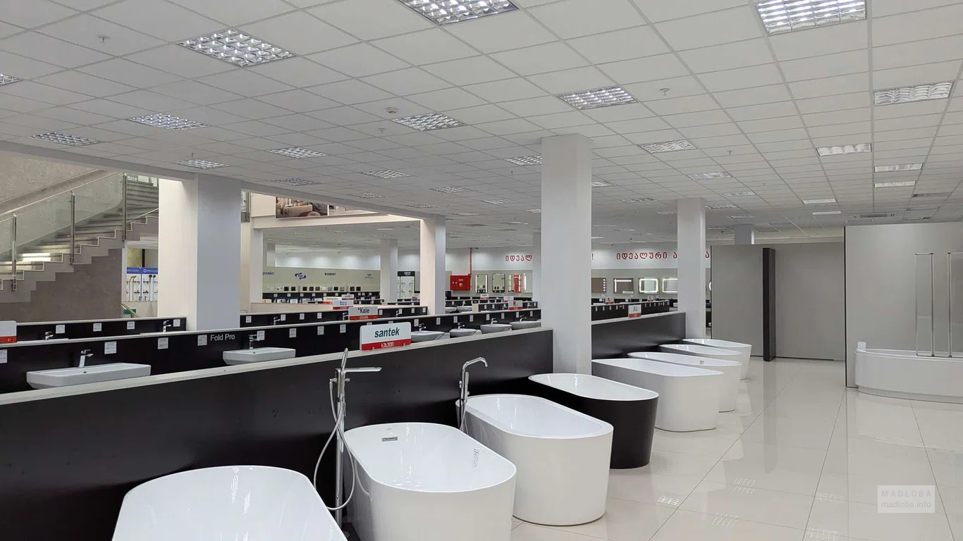 Ванны и джакузи в магазине IDEAL Trade Center