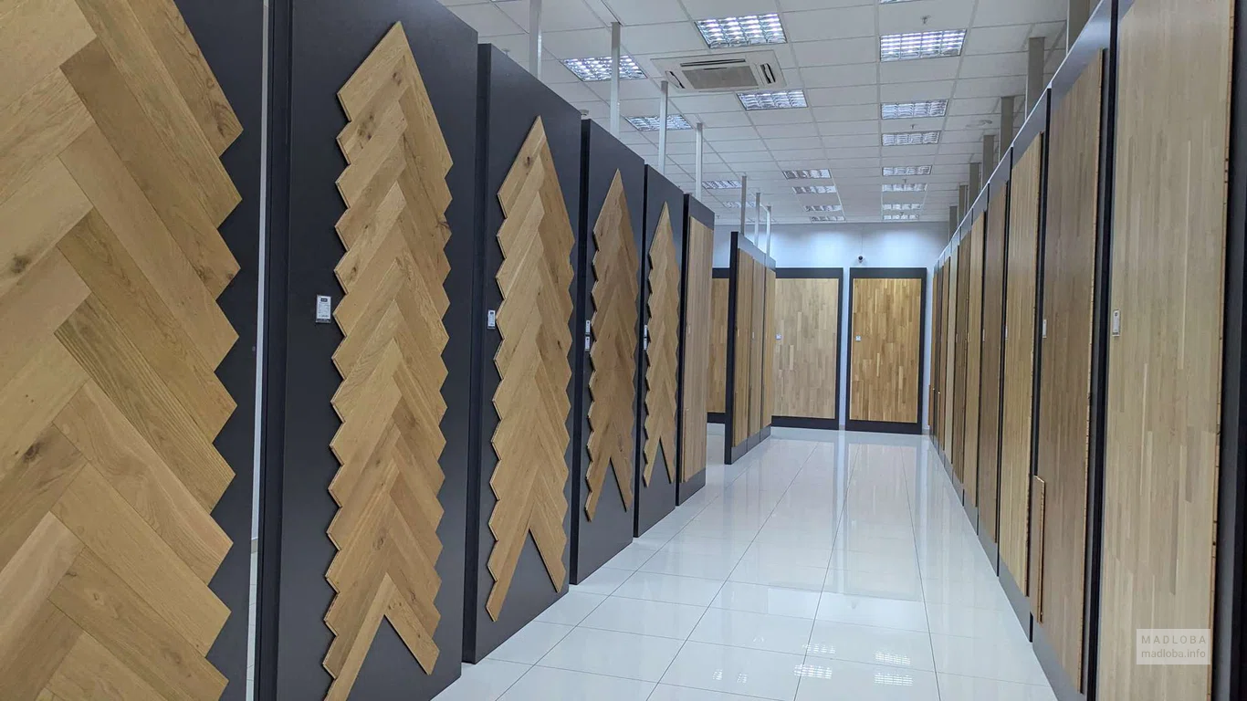 Большой выбор покрытия для ванной комнаты в IDEAL Trade Center Батуми