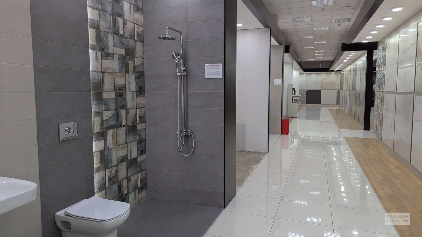 Инсталляции в IDEAL Trade Center Батуми