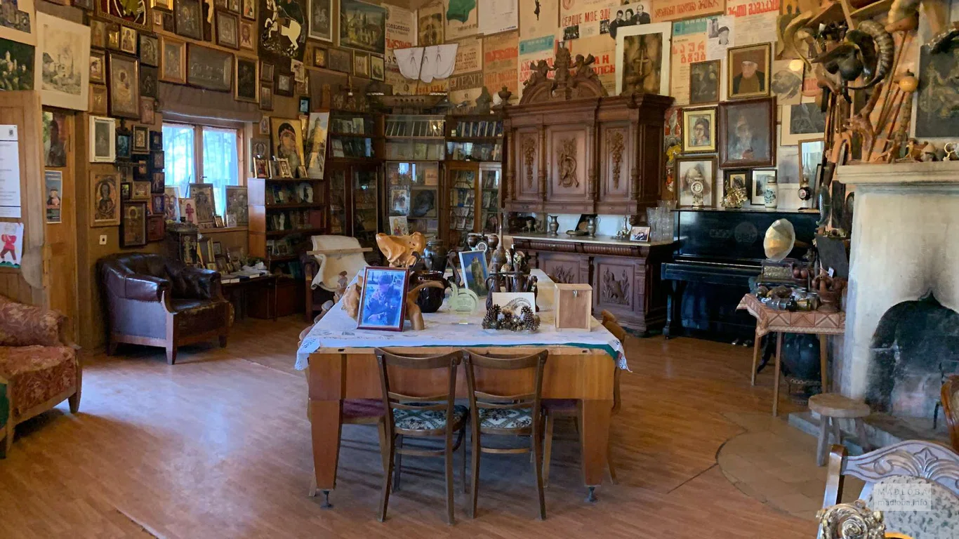 дом-музей всемирно известного писателя и киносценариста Отиа Иоселиани