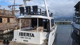 Двухпалубный катер "Iberia"