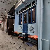 Institute Book Cafe & Bar