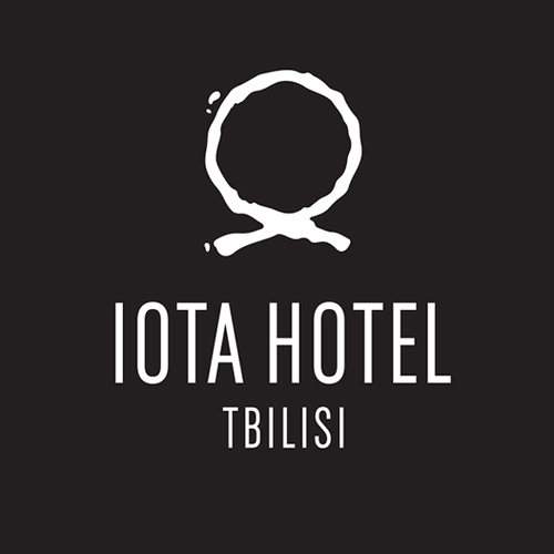 Логотип отеля IOTA в Тбилиси