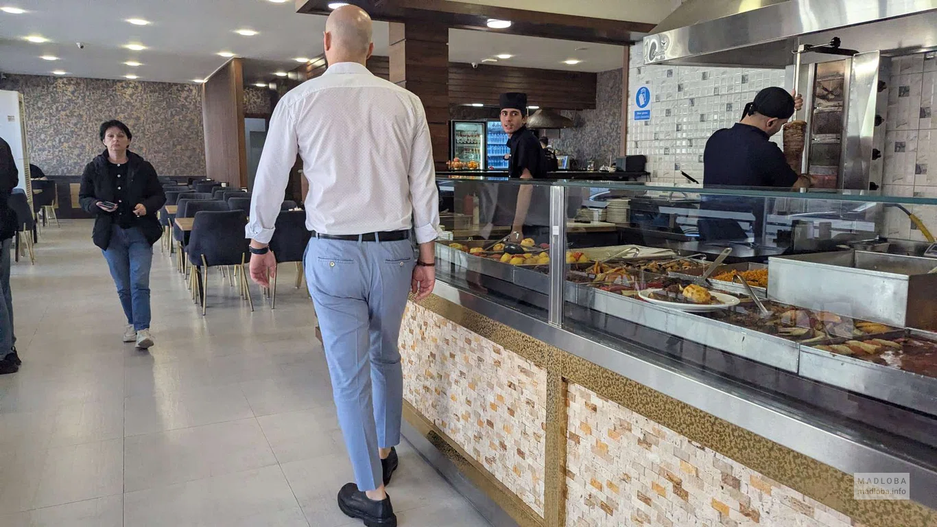 Посетители в Istanbul Restaurant