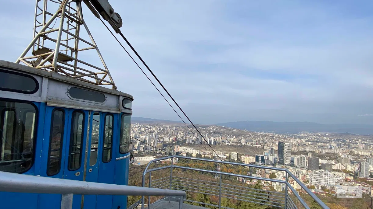 Канатная дорога от Черепашьего озера до парка Ваке