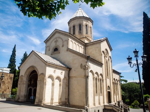 Церковь Кашвети - Kashveti Church - общий вид