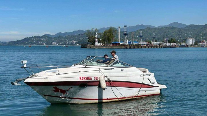 Boat "Barsika"