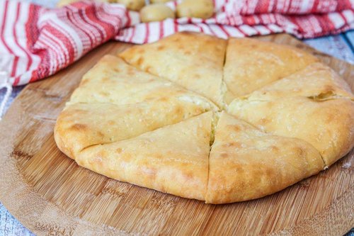 Khabizgina-Georgian-Cheese-and-Potato-Bread.original