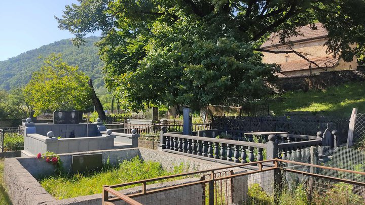 Cemetery near the Ubisi Monastery