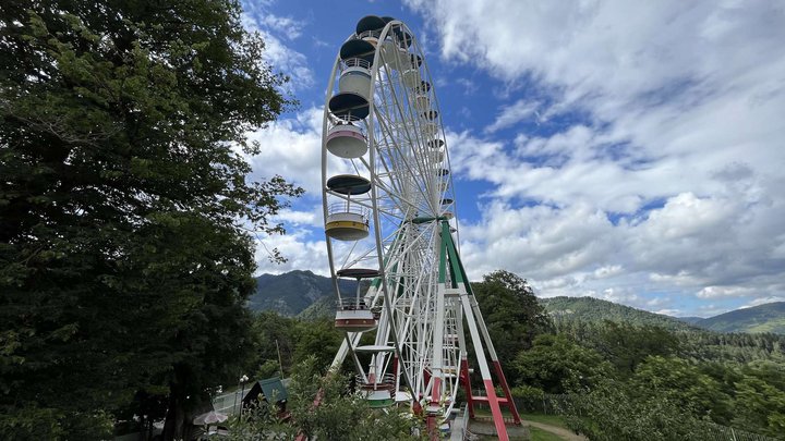 Ferris wheel "Plateau"