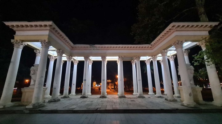 Colonnade in Kutaisi Boulevard Park