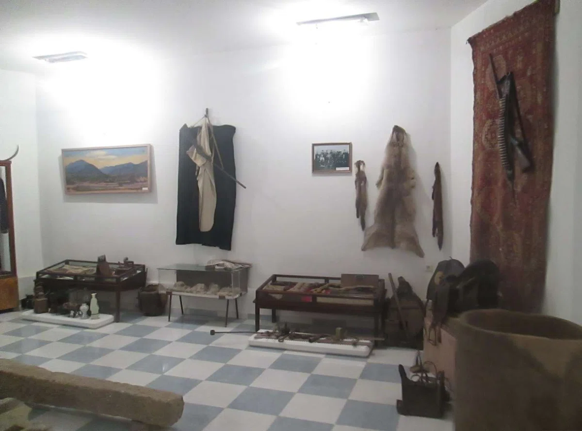 Краеведческий музей в Багдати - 03.jpg