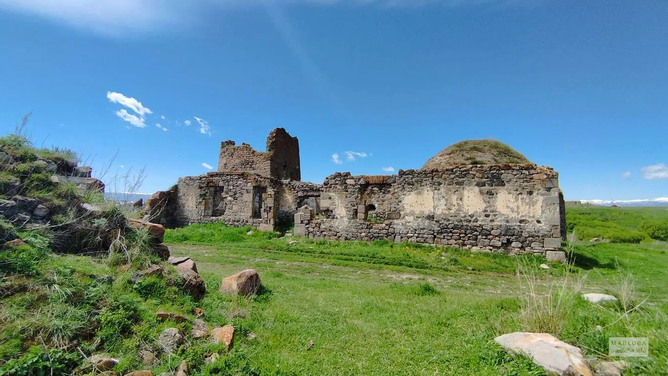 Крепость-городище Ахалкалаки в Самцхе-Джавахети