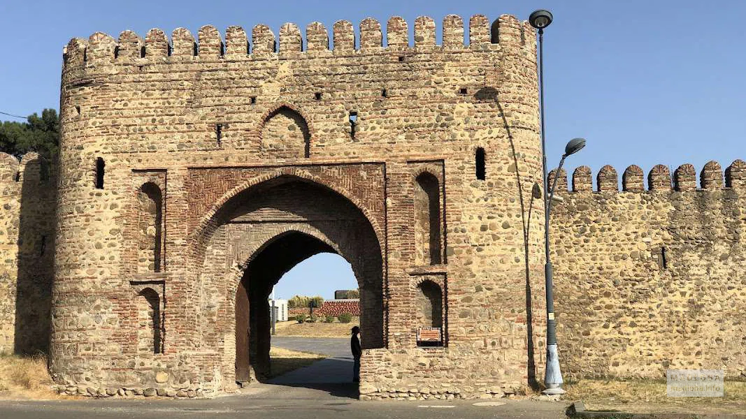 მეფის ირაკლი II-ის სასახლე (ბატონის-ციხე)