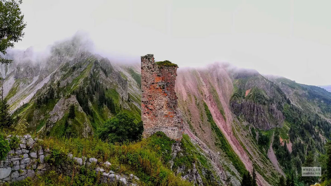 The fortress of Khikhani in Adjara