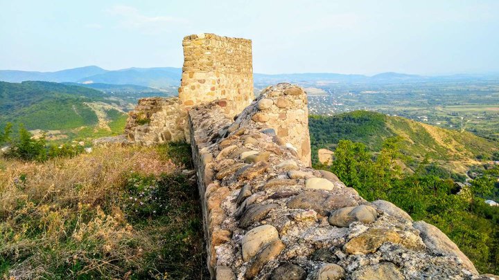 Manavi Fortress