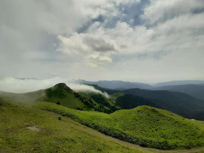 Sairme resort green hills in the haze
