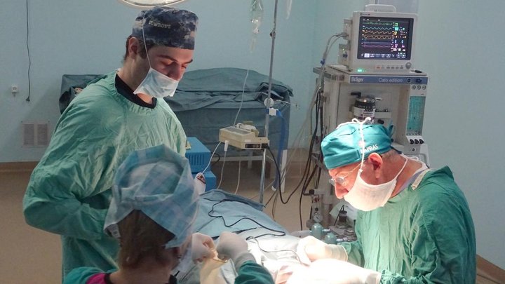 Kuzanov Clinic - клиника пластической хирургии в Грузии