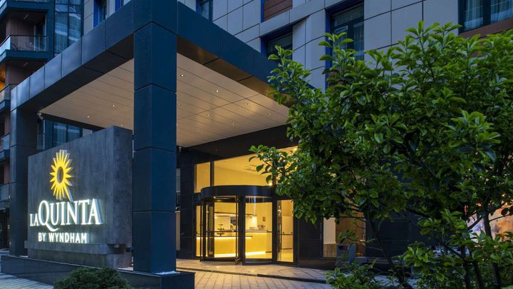La Quinta by Wyndham Batumi
