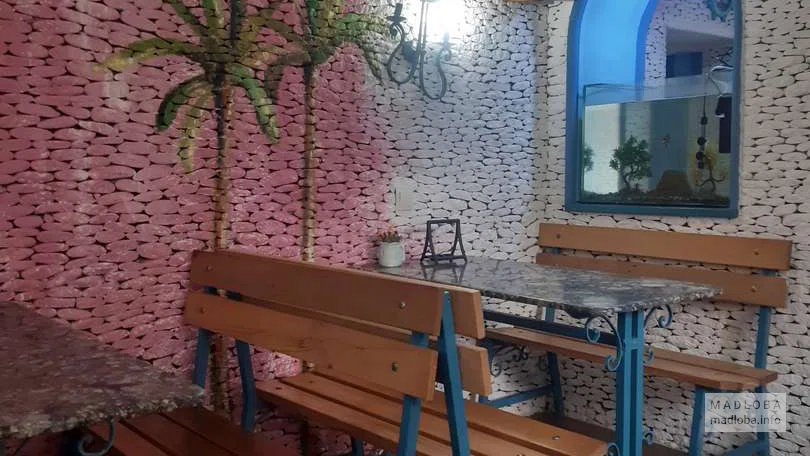 Столики в Кафе Laguna