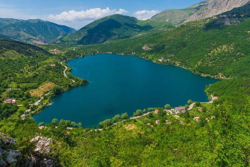 Lake Mravadzali