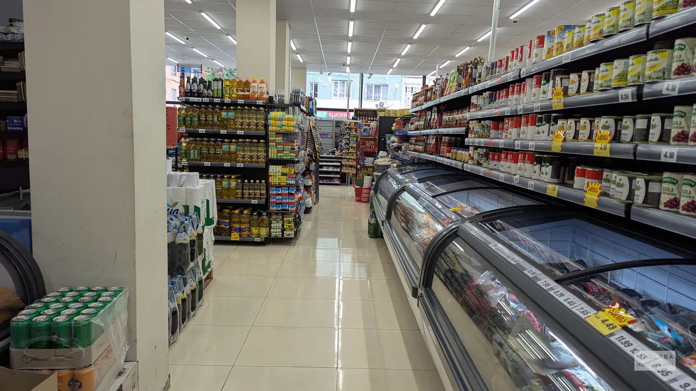 Продукты в супермаркете Libre на улице Табидзе, 6