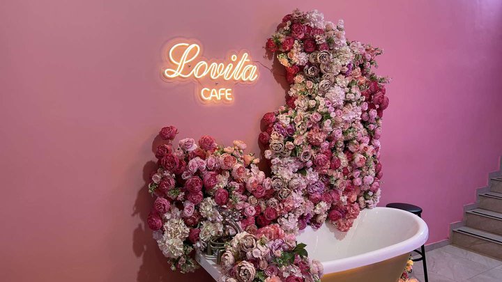 Lovita Cafe