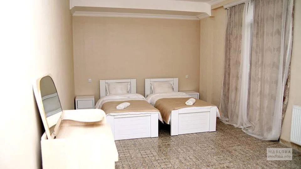 Интерьер спальни в номере Elite Lux Hotel Tbilisi