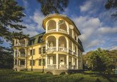 MARSHAL RESORT