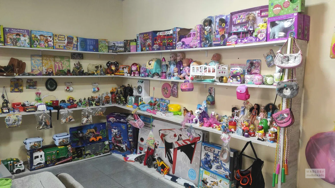 M&N Toys