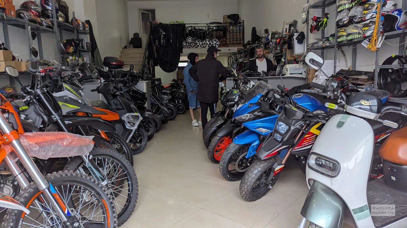 Мотоциклы и мопеды в MOTOLAND BATUMI