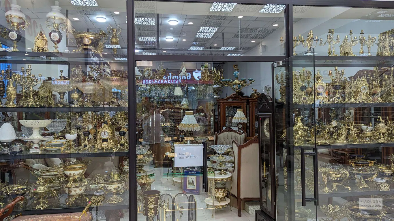 Furniture and decor from Egypt and Iran (DS Mall)