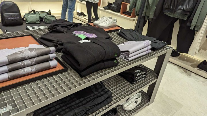 Calvin Klein Jeans (Grand Mall)