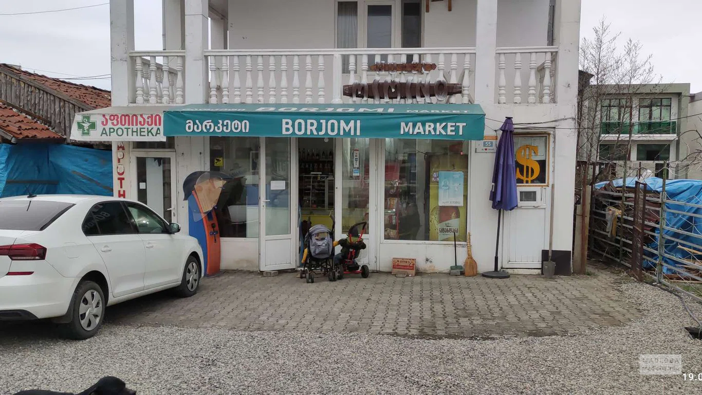 Grocery store (53a Takaishvili St.)